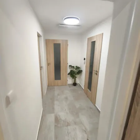 Σαλέ Pod Loukou *